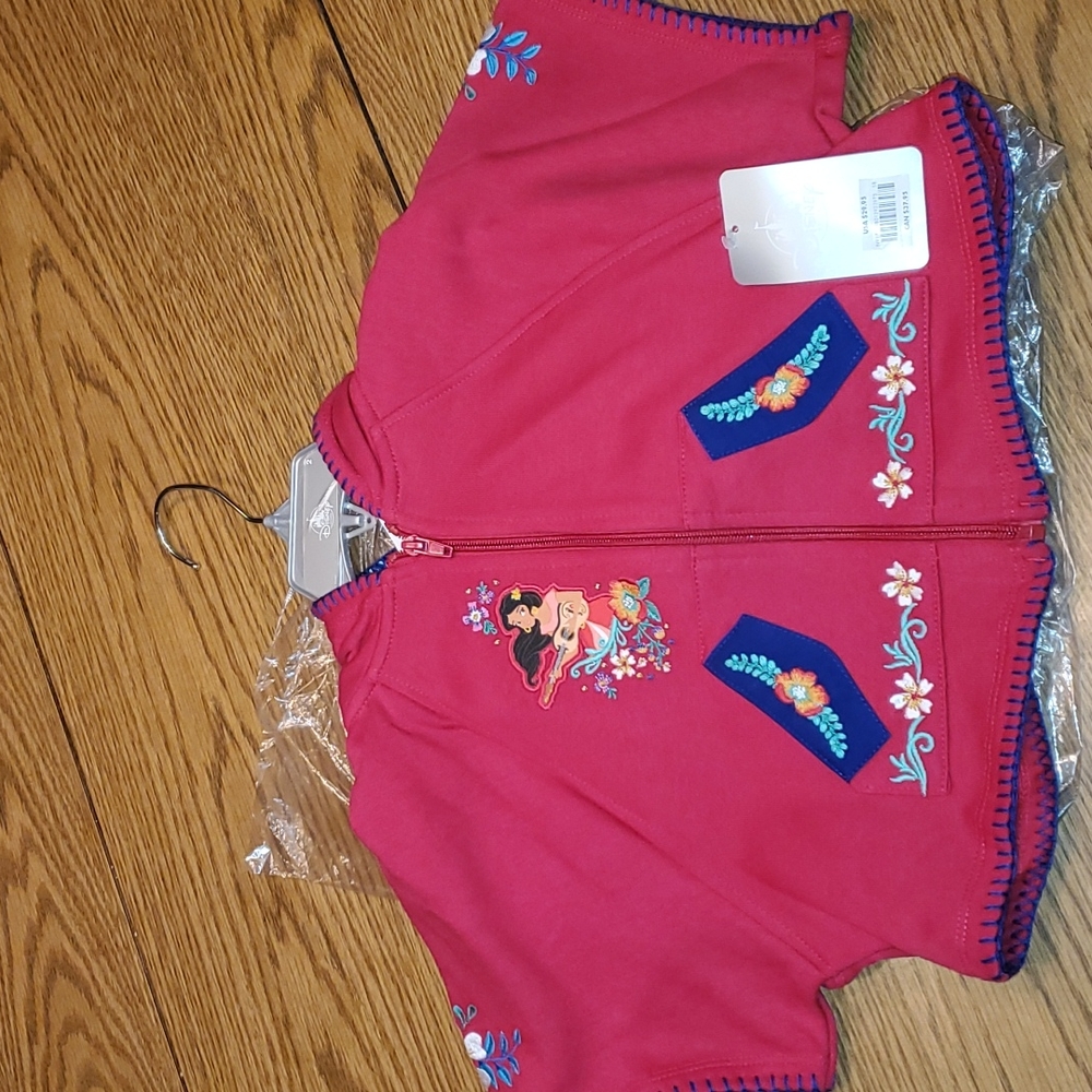 NWT short sleeve zip up